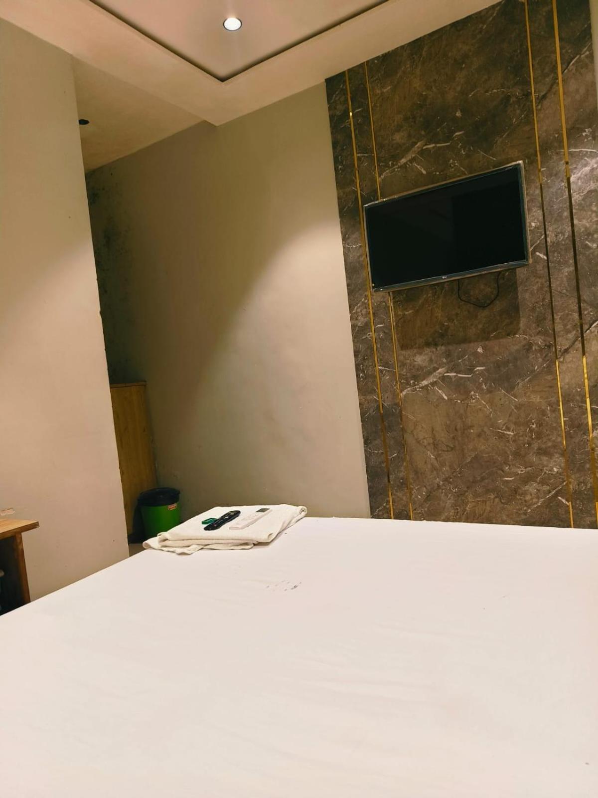 Hotel Sunrise Residency Bombaj Exteriér fotografie